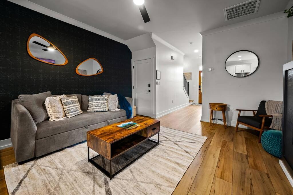 *Dog Friendly*Modern Home-Minutes To Dollywood, Gatlinburg, Smoky Mountains & Pigeon Forge! Zewnętrze zdjęcie