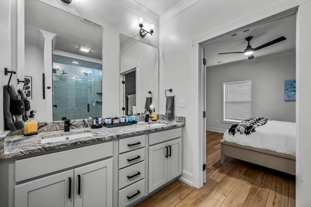 *Dog Friendly*Modern Home-Minutes To Dollywood, Gatlinburg, Smoky Mountains & Pigeon Forge! Zewnętrze zdjęcie